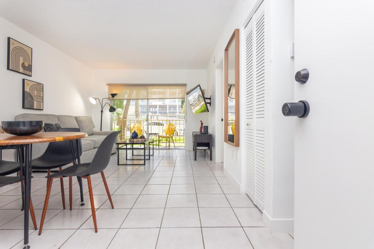 One Bedroom Apartment - With Parking & Balcony - Heart Of Wynwood Μαϊάμι Εξωτερικό φωτογραφία