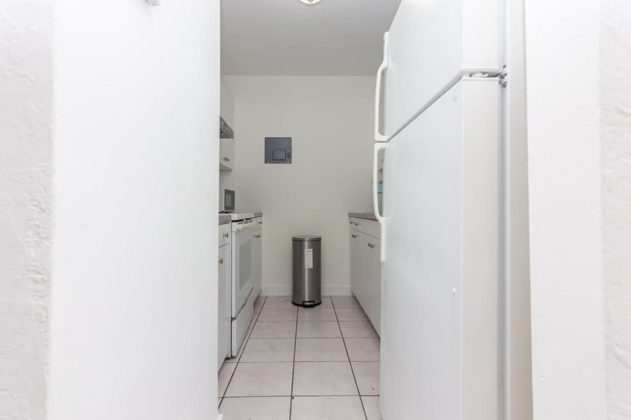 One Bedroom Apartment - With Parking & Balcony - Heart Of Wynwood Μαϊάμι Εξωτερικό φωτογραφία